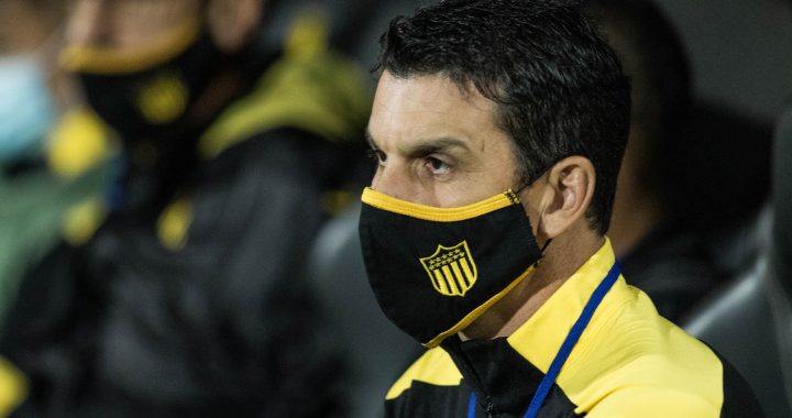 Peñarol volvió a dejar puntos.