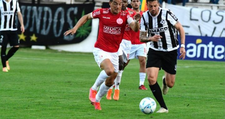 Otro triunfo para Wanderers y es único puntero del Clausura