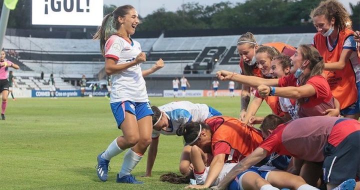 Nacional hace historia