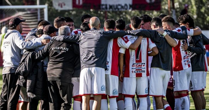 Con gol de su arquero, River Plate empató en Melo y evitó una nueva caída