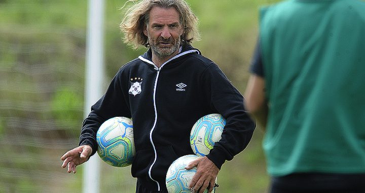 Wanderers despidió a Apud y ultima detalles para el regreso de Daniel Carreño